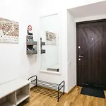 Daire Krakivska 24